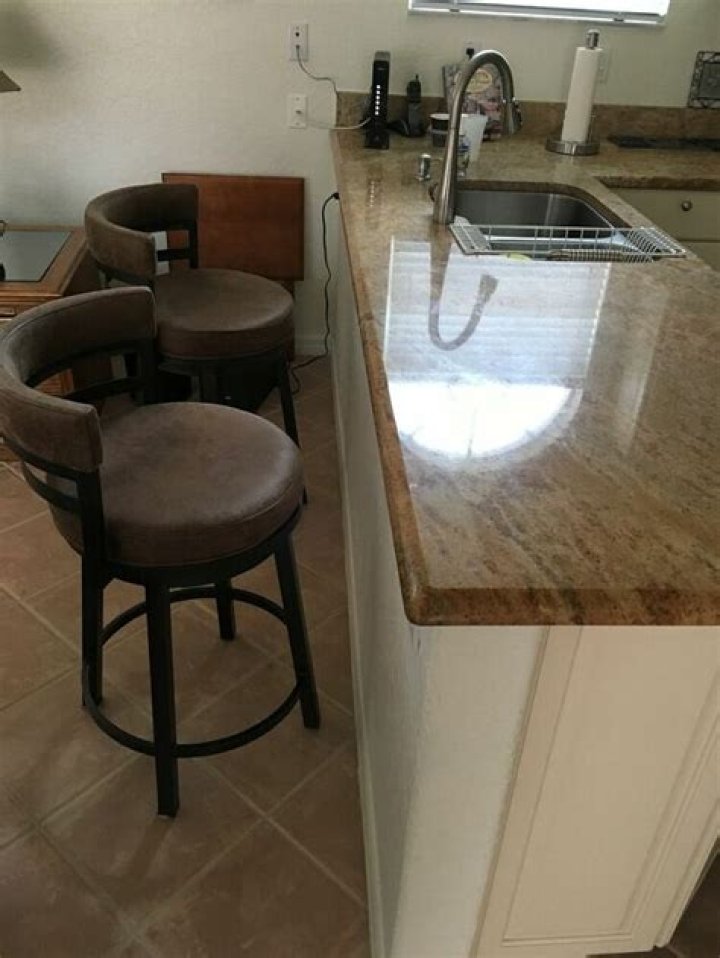 How to extend my kitchen counter?