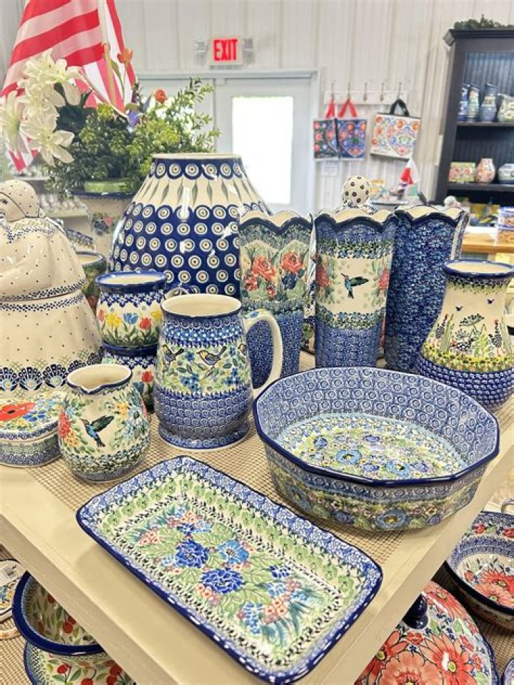 Is boleslawiec pottery oven safe?