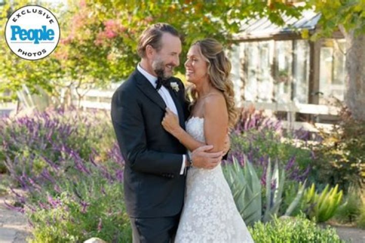 
Is Brian Baumgartner Married? His Bio, Age, Wife, Kids and Net worth 