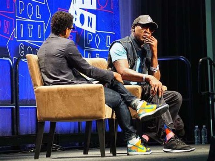 Is Dennis Rodman Gay Or Bi? A Close Look At His Sexuality