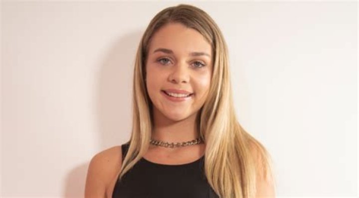 Is Gabbie Hanna Lebanese? Ethnicity Of TikTok Star Revealed