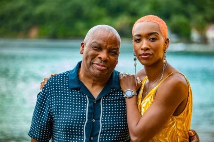 
Is Genesis Lynea Wife Aimie Atkinson? Dating History And Married Life Explained 