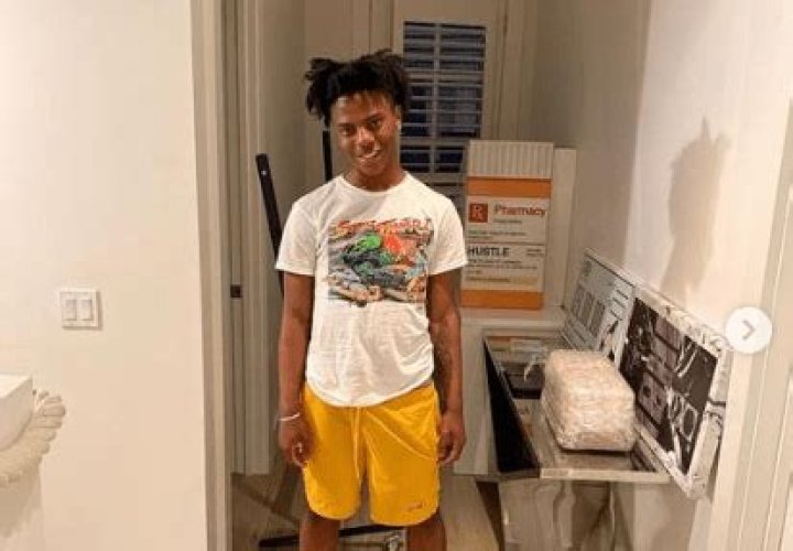 
Is IShowSpeed Gay? Why is His Sexuality Being Questioned? 