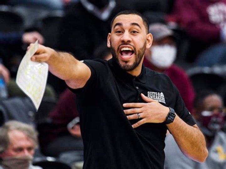 Is Loyola Basketball Coach Drew Valentine Married With A Wife? Here Is What We Know About Them