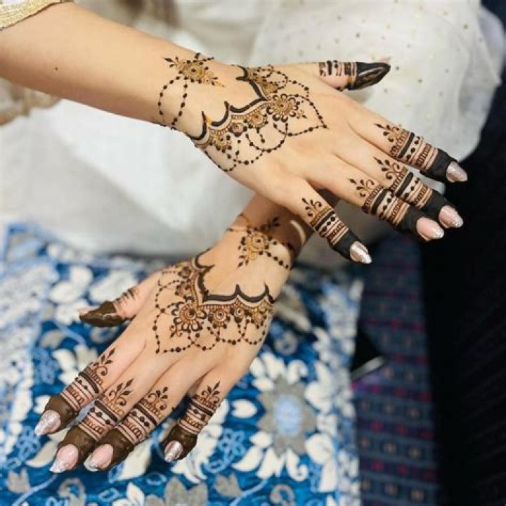 Is mehndi a design?