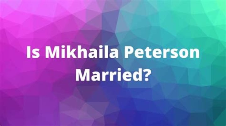 
Is Mikhaila Peterson Married? Who Is Mikhaila Peterson Husband? 
