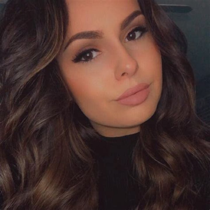 Is Molly Burnett Related To Carol Burnett – Relationship Parents And Family