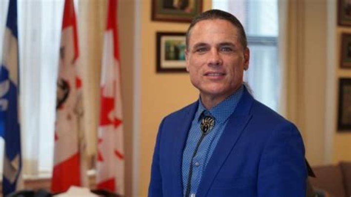 Is patrick brazeau still a senator?