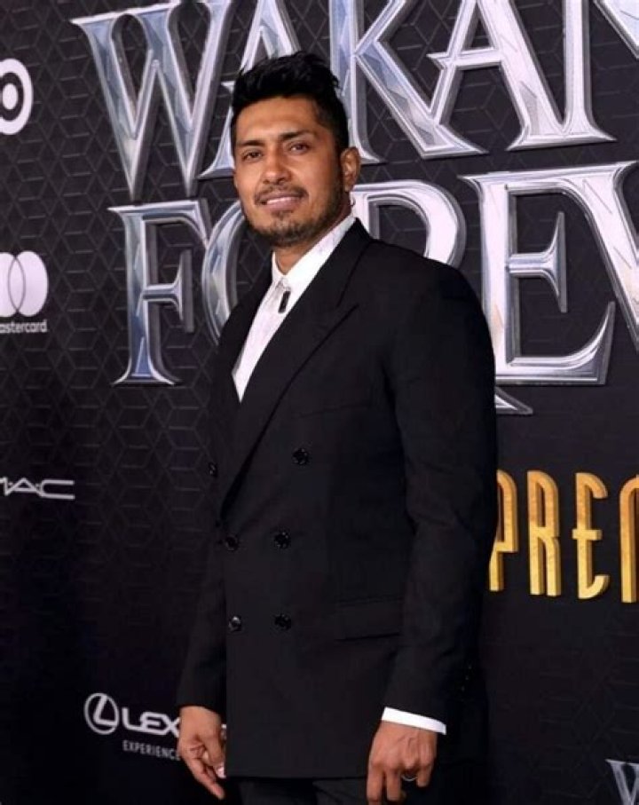 
Is Shaun Wallace Gay? Age, Height, Net Worth 