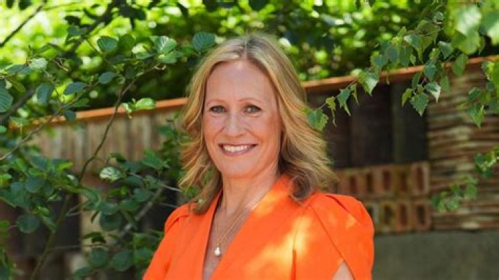 
Is Sophie Raworth Leaving BBC One, Where Is She Going To Work? 