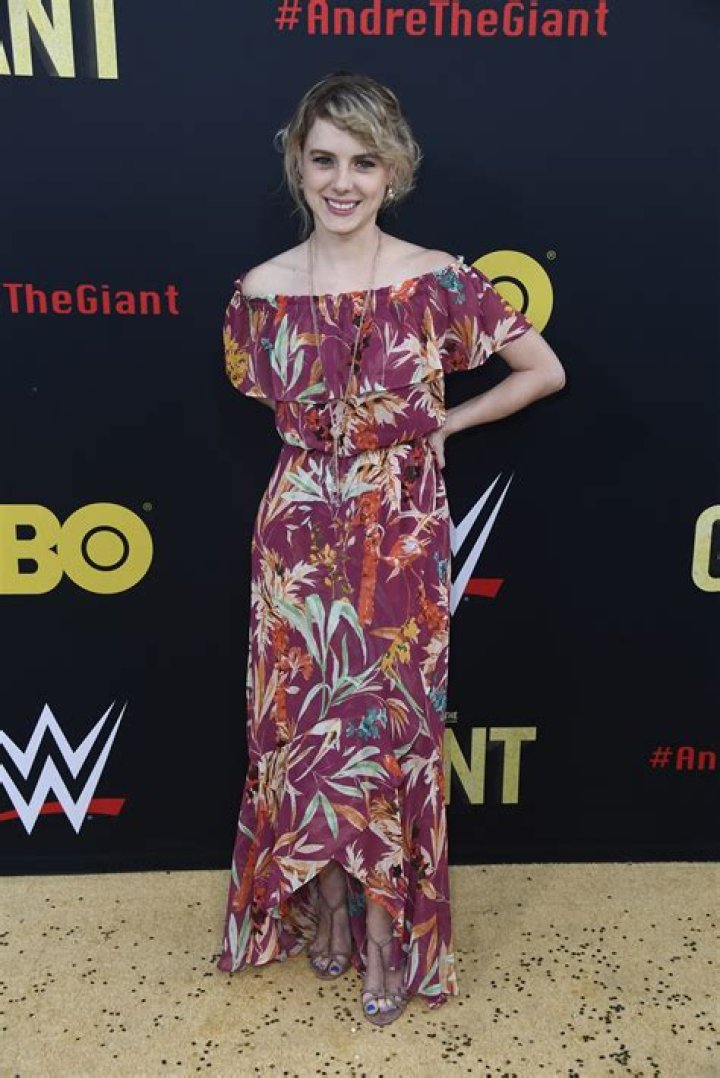 Isaac Slade Height, Weight, Net Worth, Age, Birthday, Wikipedia, Who, Nationality, Biography