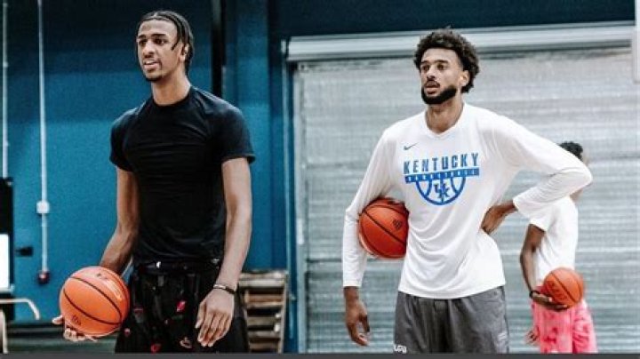 
Ismaila Sarr Brother Papis Sarr Is A Career Counsellor To Him And Also Plays Football 