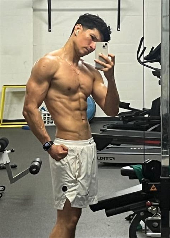 J R Ramirez Height, Weight, Net Worth, Age, Birthday, Wikipedia, Who, Instagram, Biography