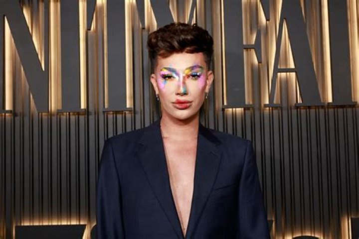 James Charles Height, Age, Boyfriend, Biography, Wiki, Net Worth