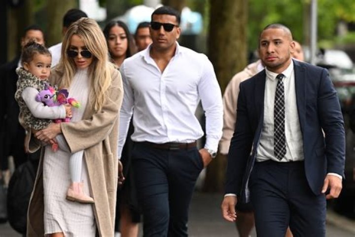 
Jamil Hopoate Height, Weight, Net Worth, Age, Birthday, Wikipedia, Who, Nationality, Biography 