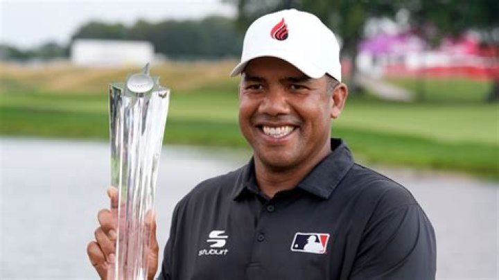 Jhonattan Vegas Height, Weight, Net Worth, Age, Birthday, Wikipedia, Who, Nationality, Biography