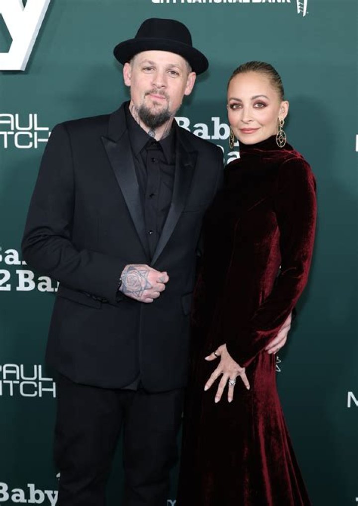 Joel Madden Height, Weight, Net Worth, Age, Birthday, Wikipedia, Who, Nationality, Biography