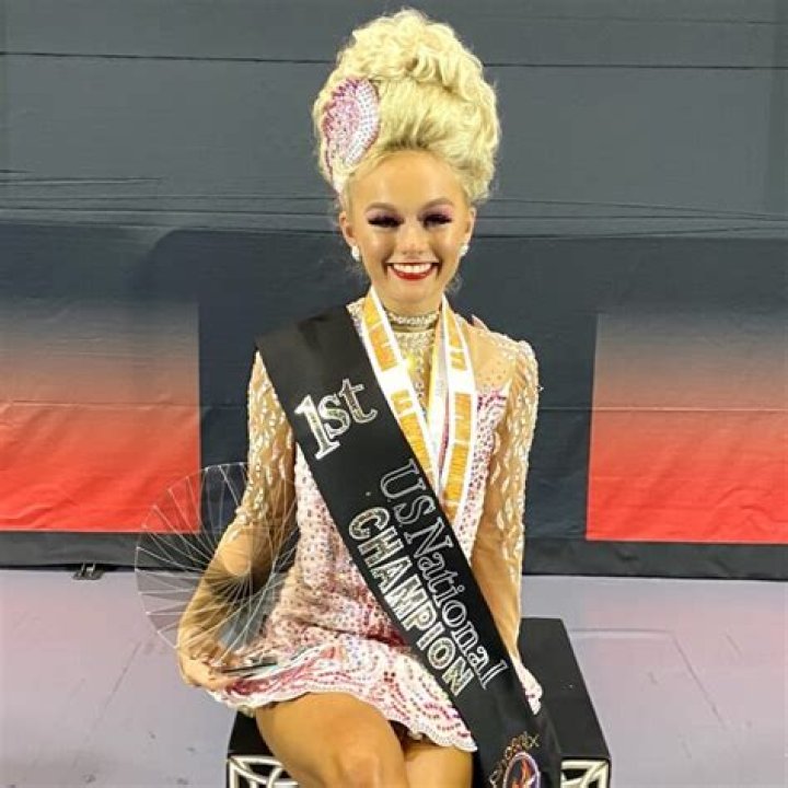 
Joel Matip Height, Weight, Net Worth, Age, Birthday, Wikipedia, Who, Instagram, Biography 