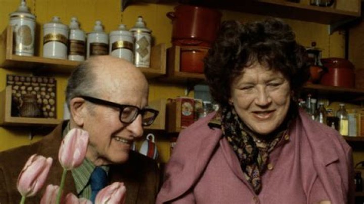 Julia Child Height, Weight, Net Worth, Age, Birthday, Wikipedia, Who, Nationality, Biography
