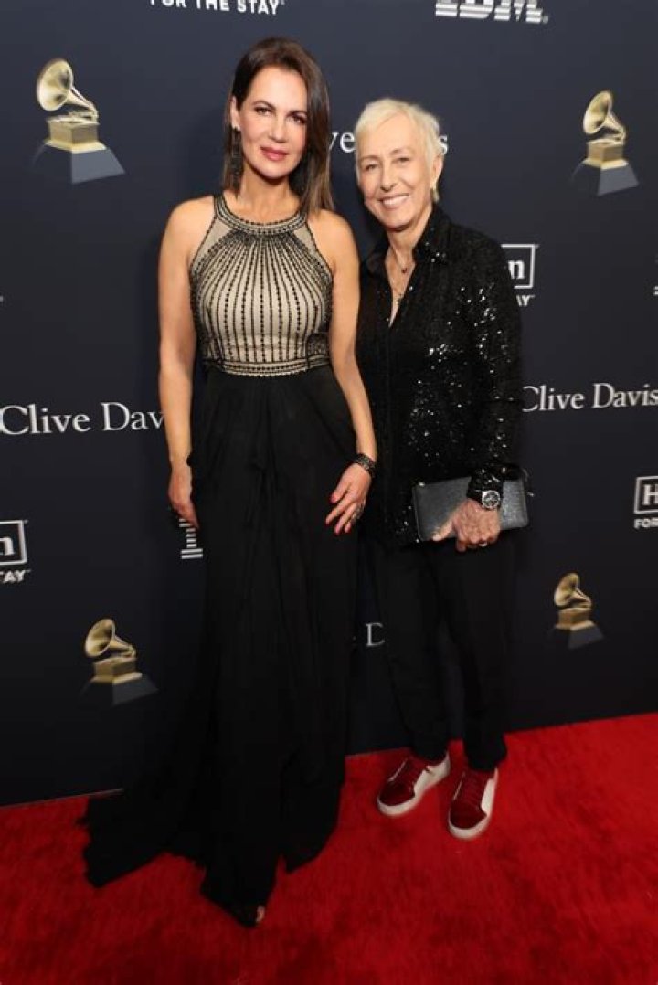 Julia Lemigova Ex Husband, What Happened To Edward Stern?