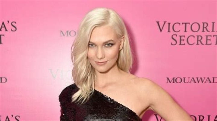 
Karlie Kloss breaks her tie with Victoria Secret brand 