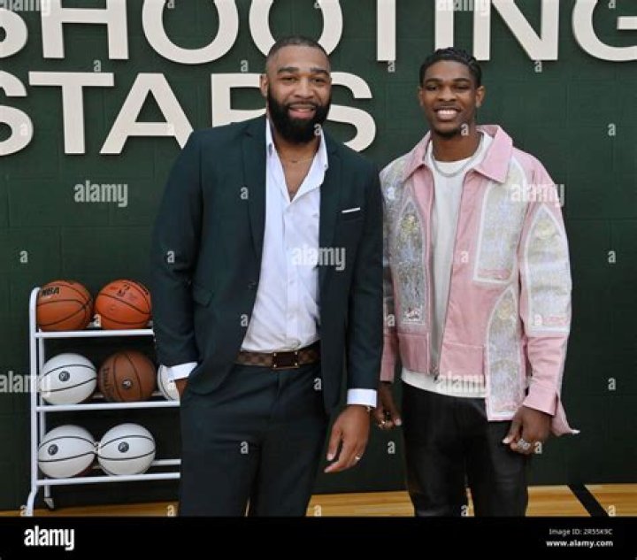 
Khalil Everage’s Net Worth, Career Earnings And Assets -How Rich Is He? 