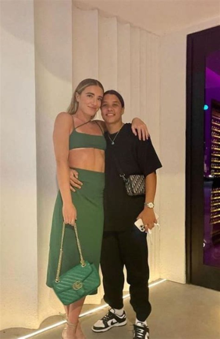 Kristie Mewis And Girlfriend Sam Kerr Net Worth Difference Is Eye Catching