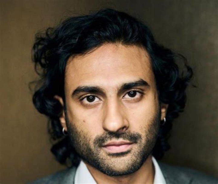 
Kshama Bindu Height, Weight, Net Worth, Age, Birthday, Wikipedia, Who, Nationality, Biography 