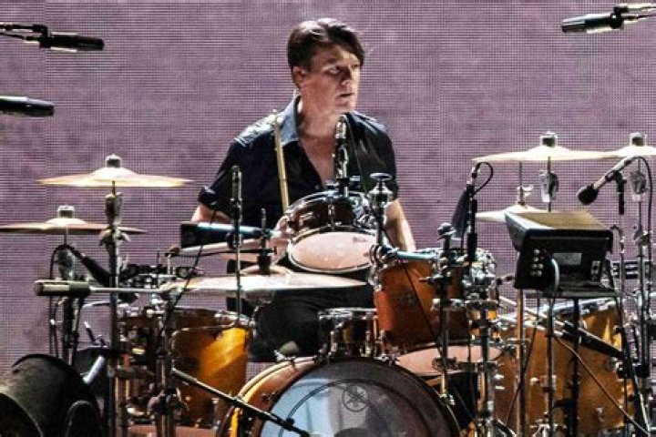 Laurence Joseph Mullen Jr. Height, Weight, Net Worth, Age, Birthday, Wikipedia, Who, Instagram, Biography