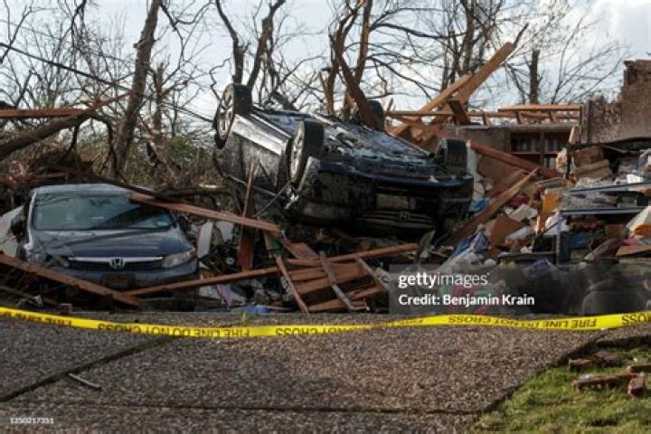 
Little Rock tornado emergency: Photos and videos show large twister moving in Arkansas, damage reported 