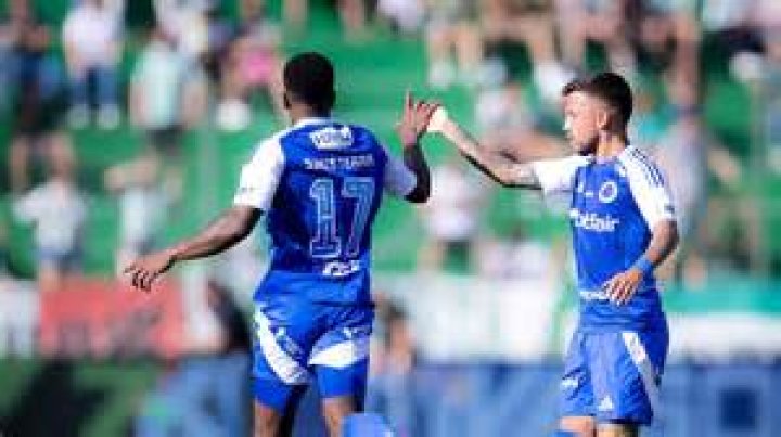 
Luis Sinisterra Height, Weight, Net Worth, Age, Birthday, Wikipedia, Who, Instagram, Biography 