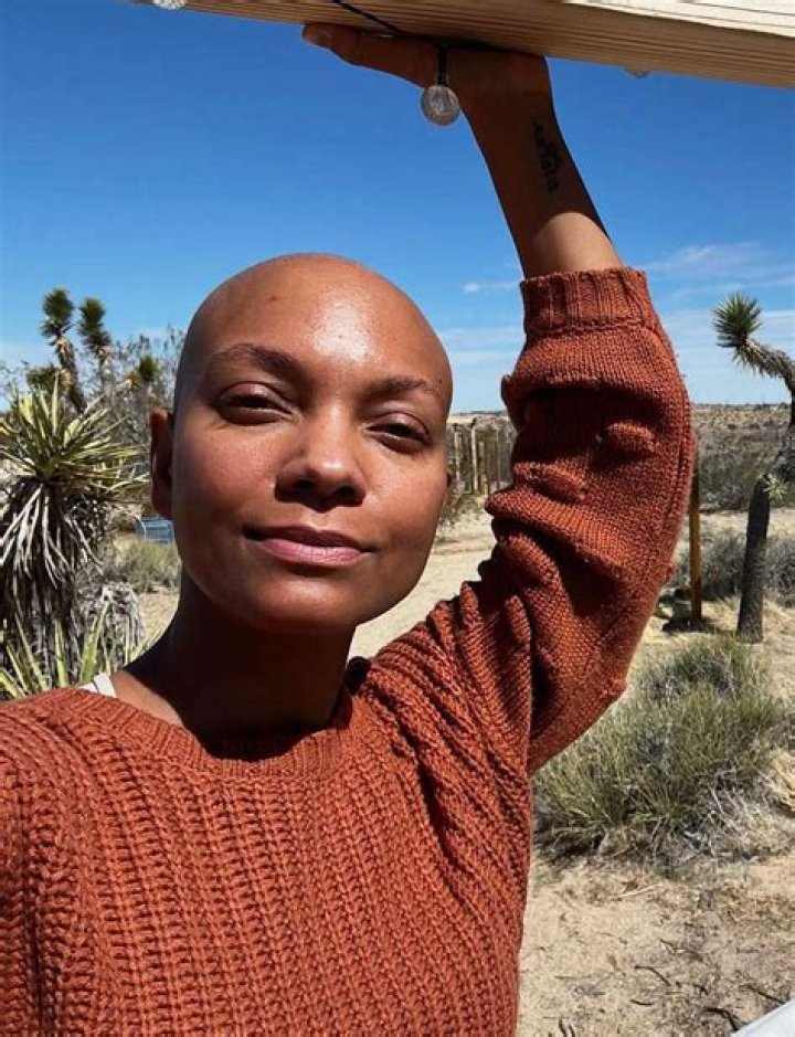 Lyndie Greenwood’s Parents Have Parted Ways To Have Separate Happy Lives