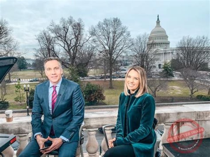 Meet Lauren Fox Husband Kellin Clark: Family Details About The CNN Reporter