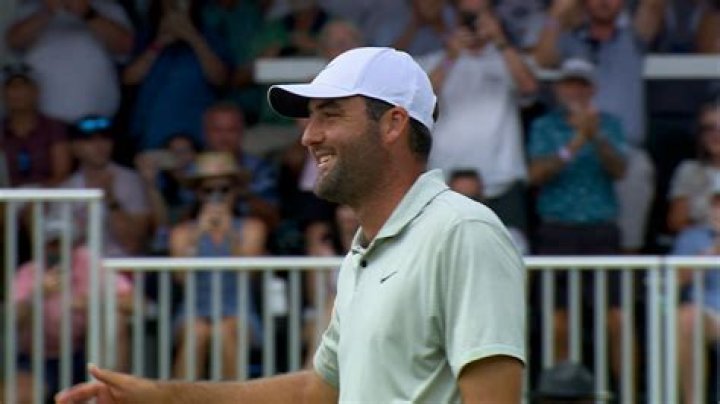 Michael Greller Height, Weight, Net Worth, Age, Birthday, Wikipedia, Who, Nationality, Biography