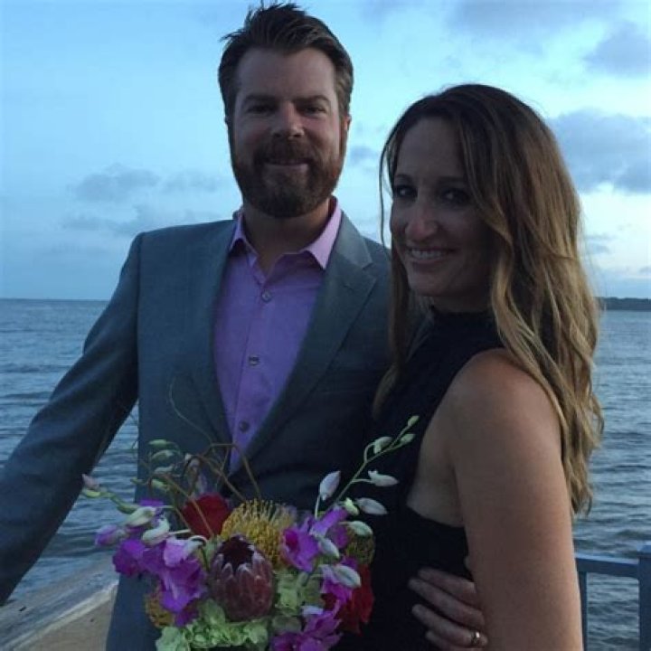 Mike Finnegan is married to wife Jessa Finnegan since 2005
