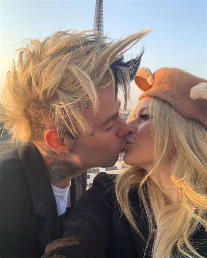 
Mod Sun Calls Avril Lavigne ‘That Mother F—ing Princess’ in Sweet Birthday Post: ‘Forever Yours’ 