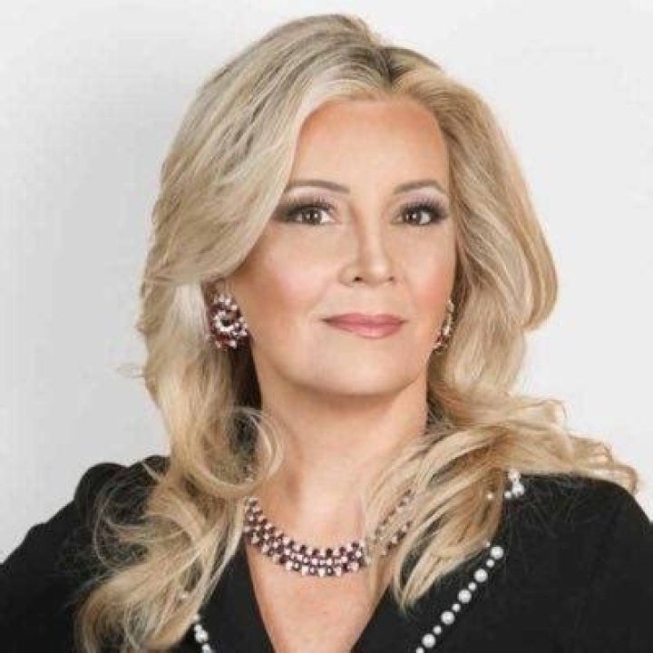 
Nicole Taffer Height, Weight, Net Worth, Age, Birthday, Wikipedia, Who, Nationality, Biography 