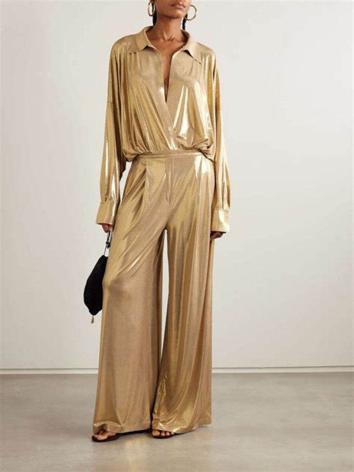 Norma Kamali Height, Weight, Net Worth, Age, Birthday, Wikipedia, Who, Instagram, Biography