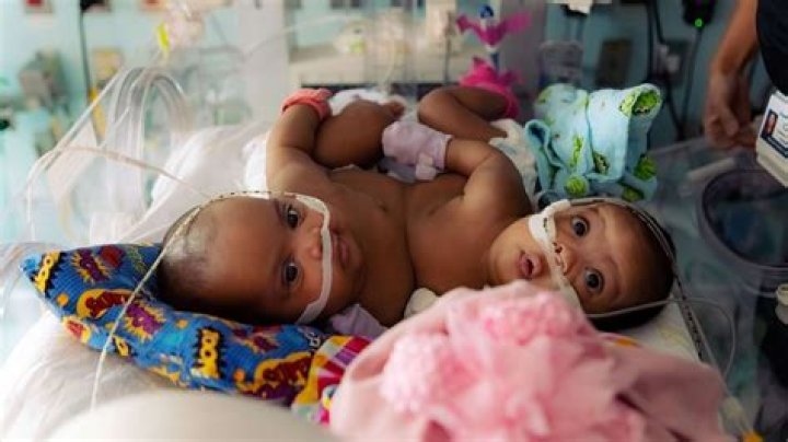 
Of Course Canadian TV Personality Sonia Benezra Has A Conjoint But It Is Mysterious Man Till Now 