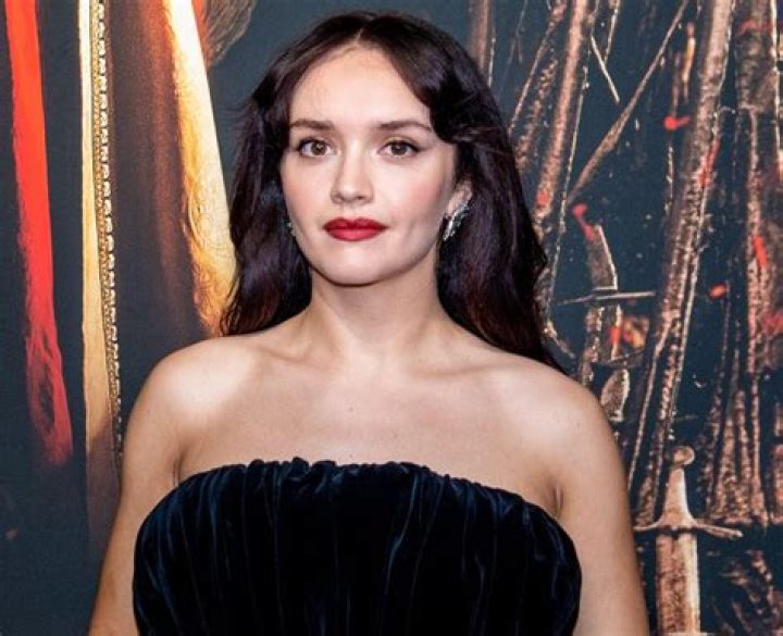 Olivia Cooke Height, Weight, Net Worth, Age, Birthday, Wikipedia, Who, Nationality, Biography