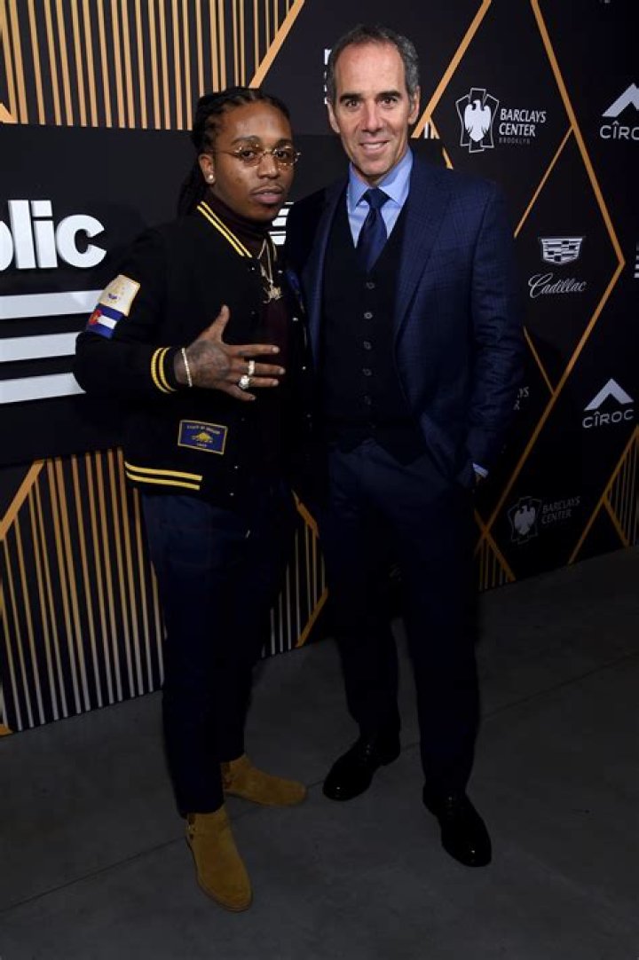 Parker Lipman Height, Weight, Net Worth, Age, Birthday, Wikipedia, Who, Nationality, Biography