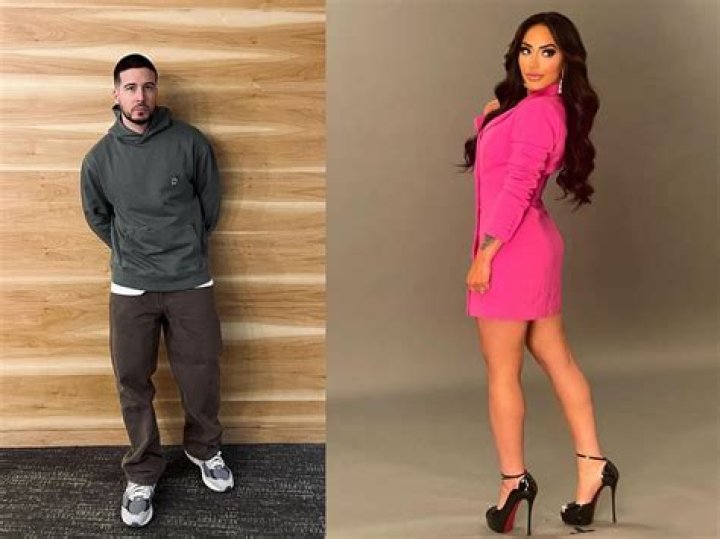 
“Play hard to get”- Jersey Shore: Family Vacation fans react as Vinny Guadagnino rejects Angelina Pivarnick’s romantic advances 