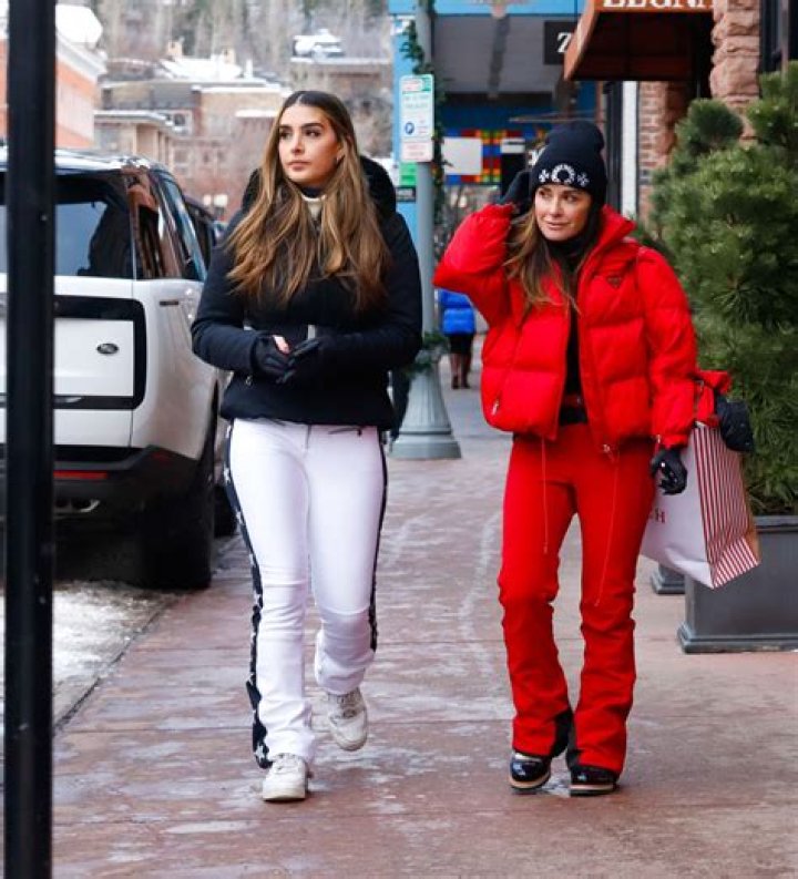 Portia Umansky Height, Weight, Net Worth, Age, Birthday, Wikipedia, Who, Nationality, Biography