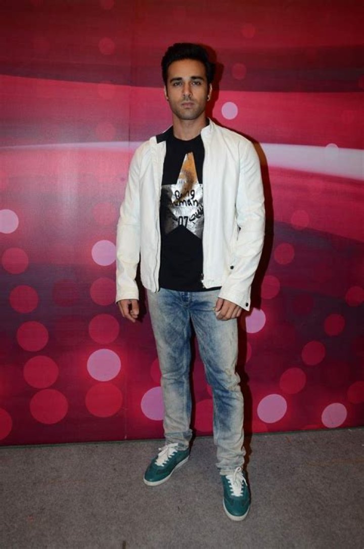 Pulkit Samrat Height, Weight, Net Worth, Age, Birthday, Wikipedia, Who, Instagram, Biography