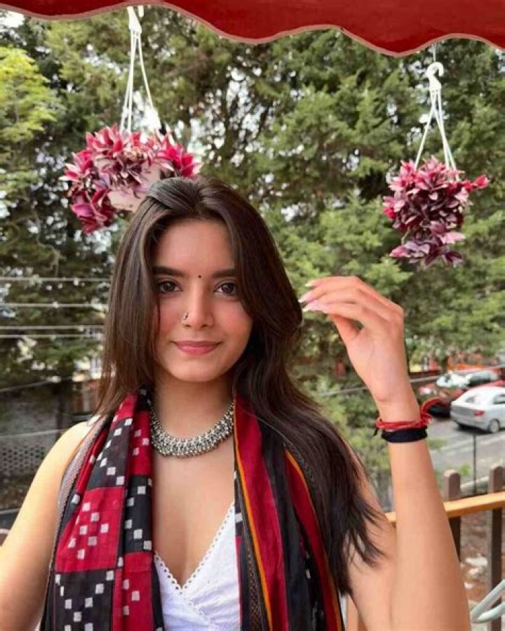 
Quet Priyanshi Height, Weight, Net Worth, Age, Birthday, Wikipedia, Who, Nationality, Biography 