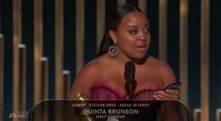 
Quinta Brunson Gets Flood of Texts While Reading Golden Globes Acceptance Speech for ‘Abbott Elementary’ Win 