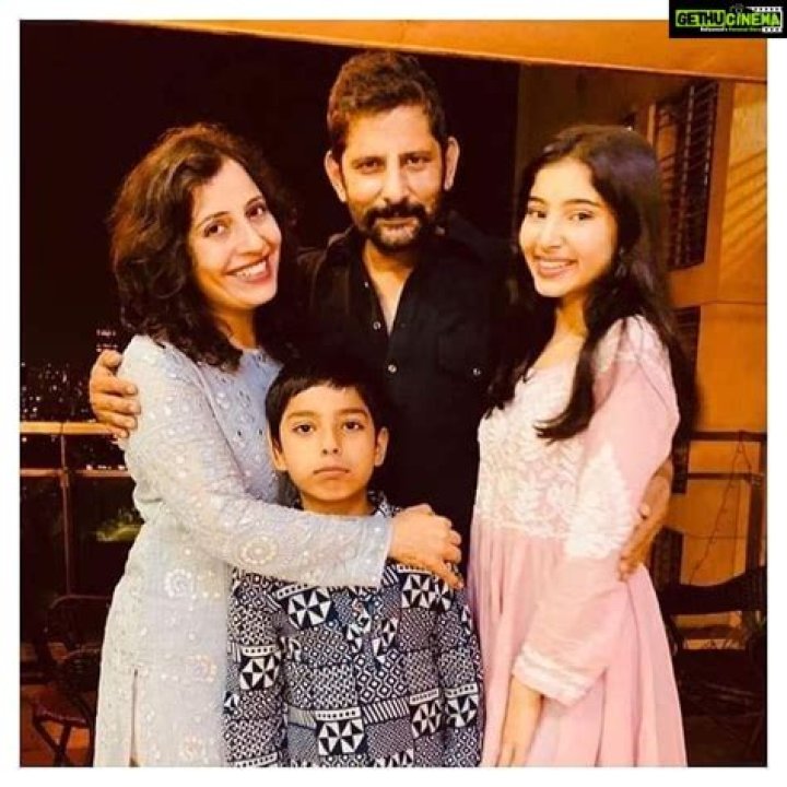 Raj Benni Parents – Meet Dad Raj & Dharma Benni On Instagram