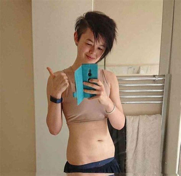 Robyn Holdaway Height, Weight, Net Worth, Age, Birthday, Wikipedia, Who, Nationality, Biography