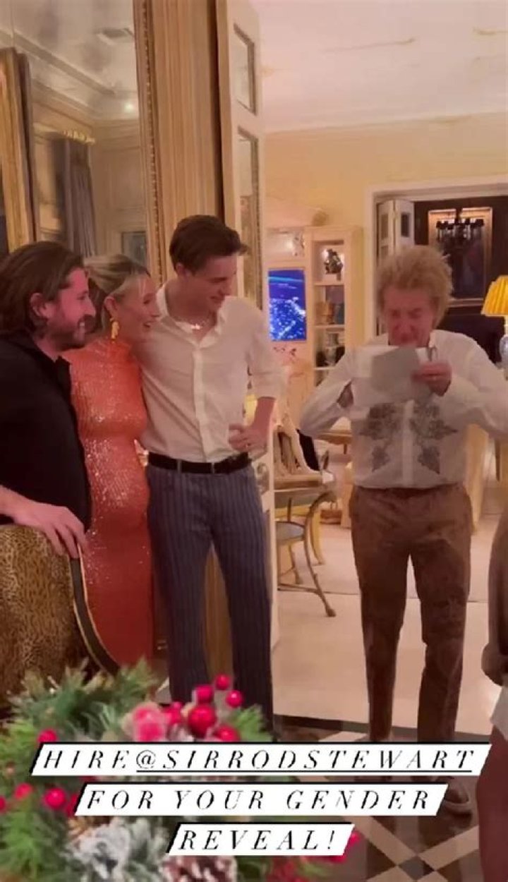 
Rod Stewart Has a Second Grandchild on the Way and Helped Announce the Baby’s Sex: ‘It’s a Boy!’ 