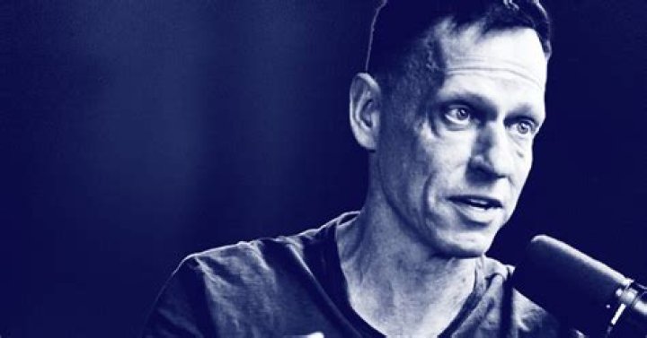 
Ross Douthat Height, Weight, Net Worth, Age, Birthday, Wikipedia, Who, Nationality, Biography 